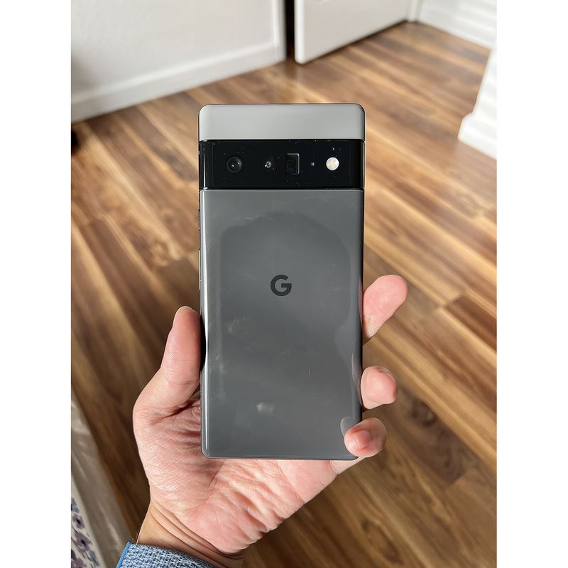 Google Pixel 6 Pro 128 Go – Occasion importée – photo du modèle (illustration non contractuelle), identique pour toutes les capacités et tous les états