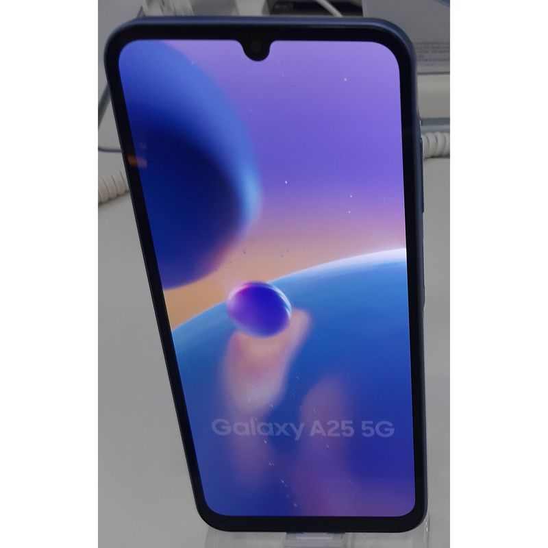 Samsung Galaxy A25 5G 128 Go / 6 Go RAM – Neuf ouvert – photo du modèle (illustration non contractuelle), identique pour toutes les capacités et tous les états