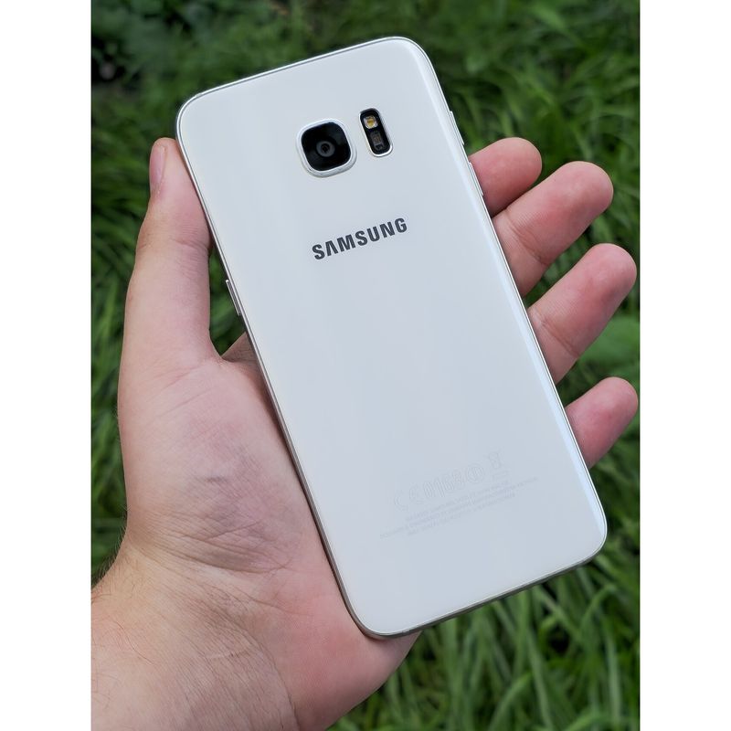Samsung Galaxy S7 Edge – Occasion importée – photo du modèle (illustration non contractuelle), identique pour toutes les capacités et tous les états